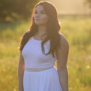 Meet your Posher, Amie